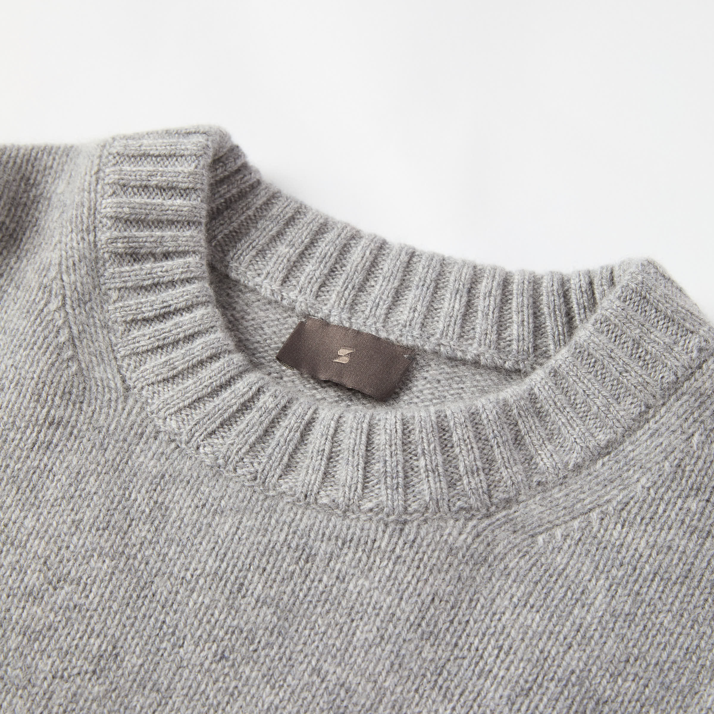 Women's Relaxed Cashmere Crewneck - Image 8