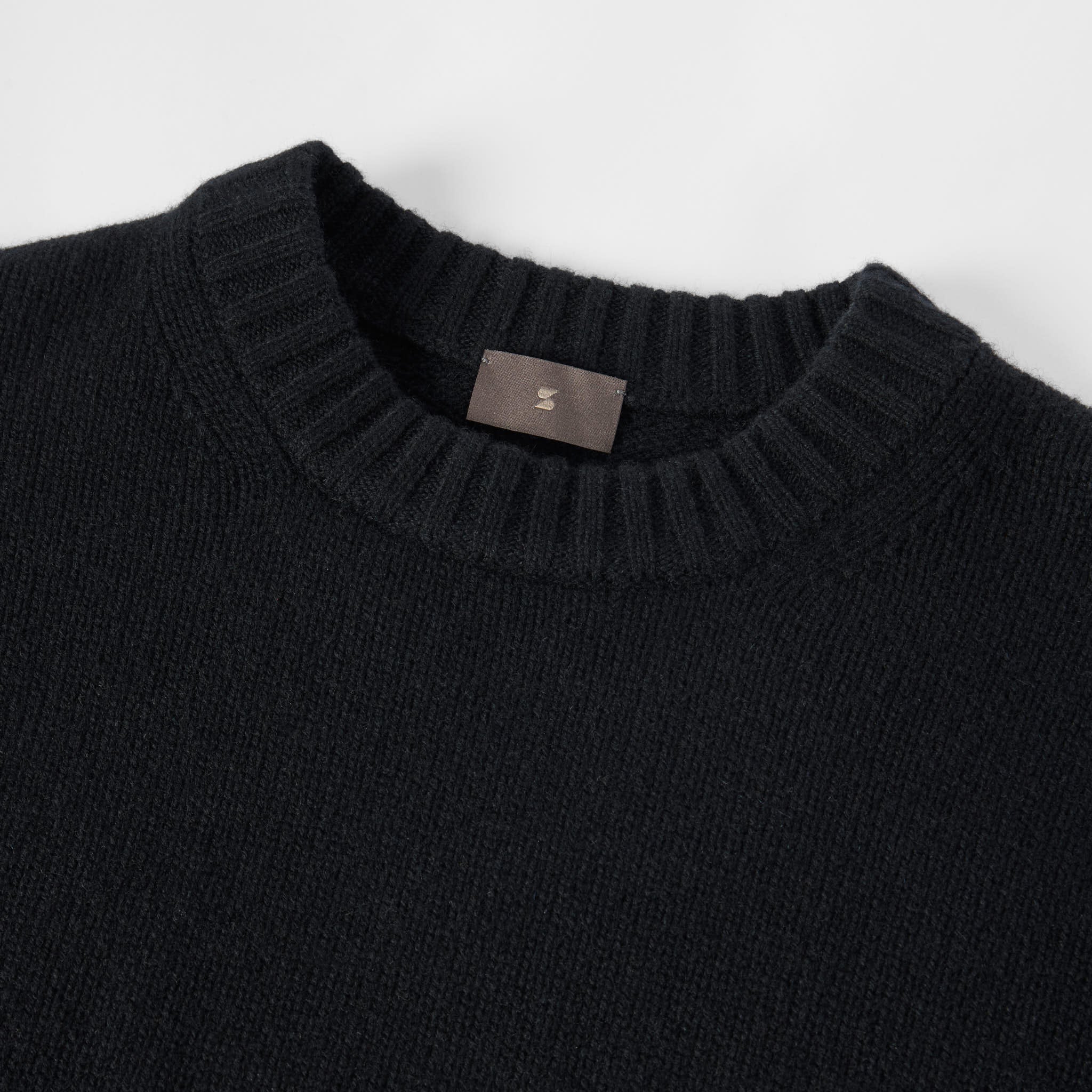 Women's Relaxed Cashmere Crewneck - Image 23