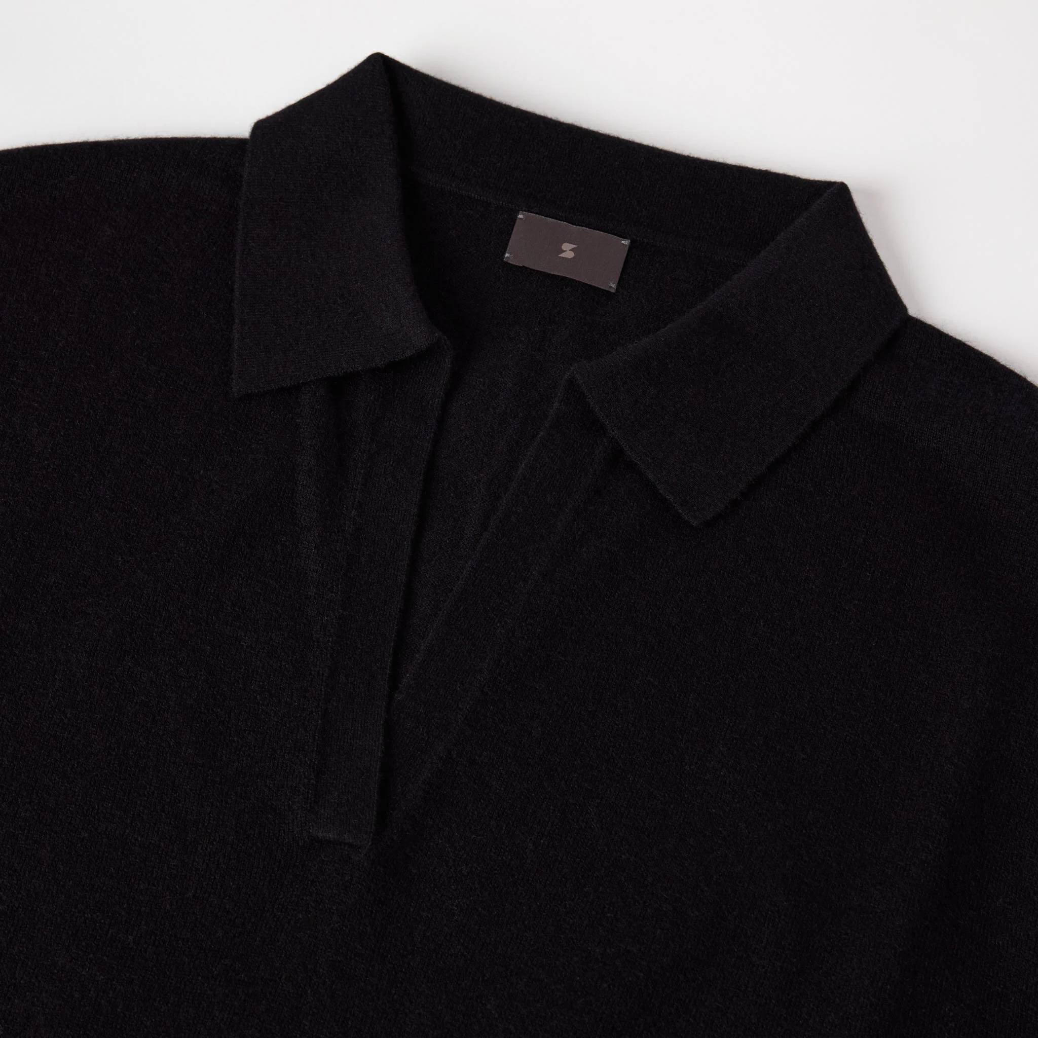Women's Relaxed Cashmere-Silk Split Neck - Image 10