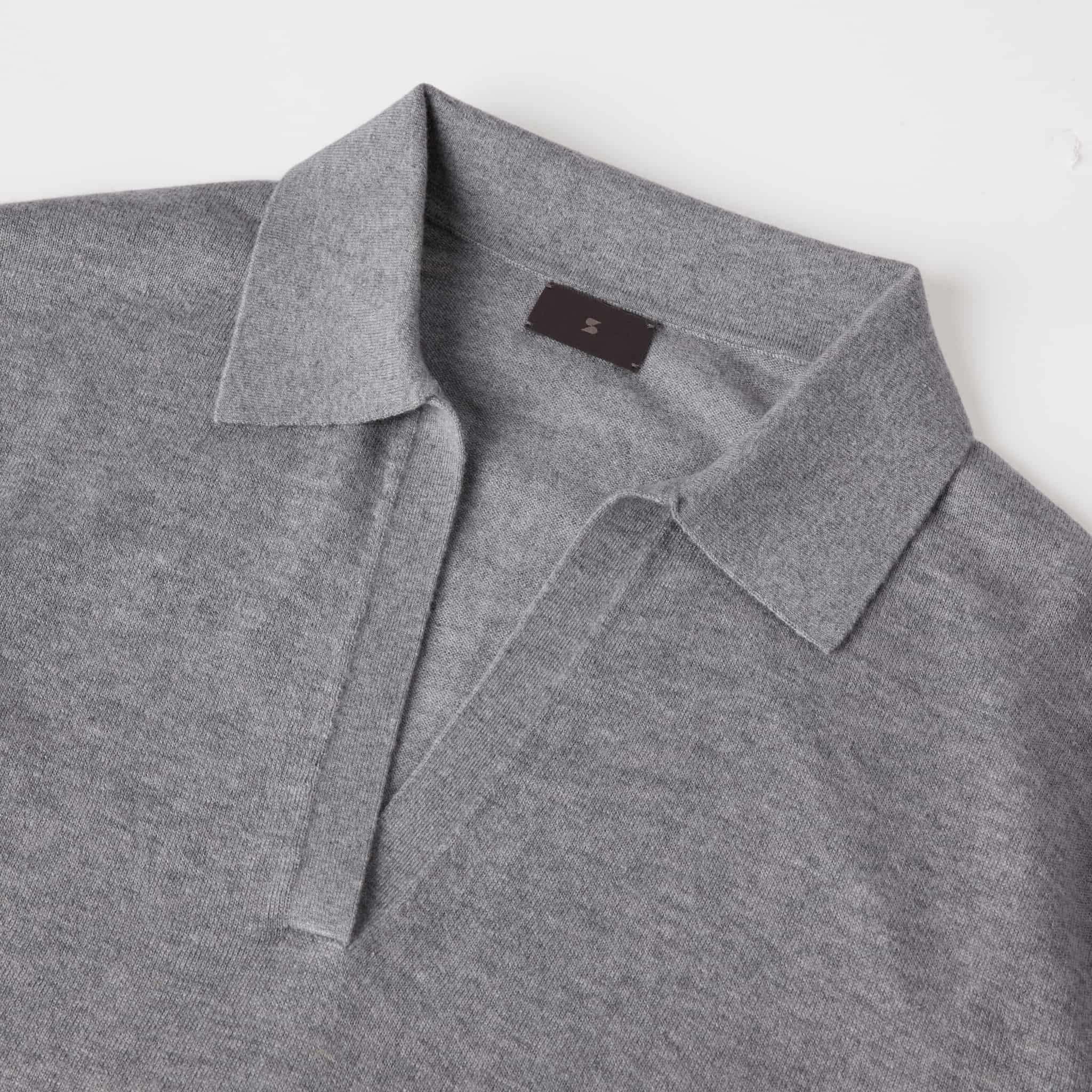 Women's Relaxed Cashmere-Silk Split Neck - Image 14