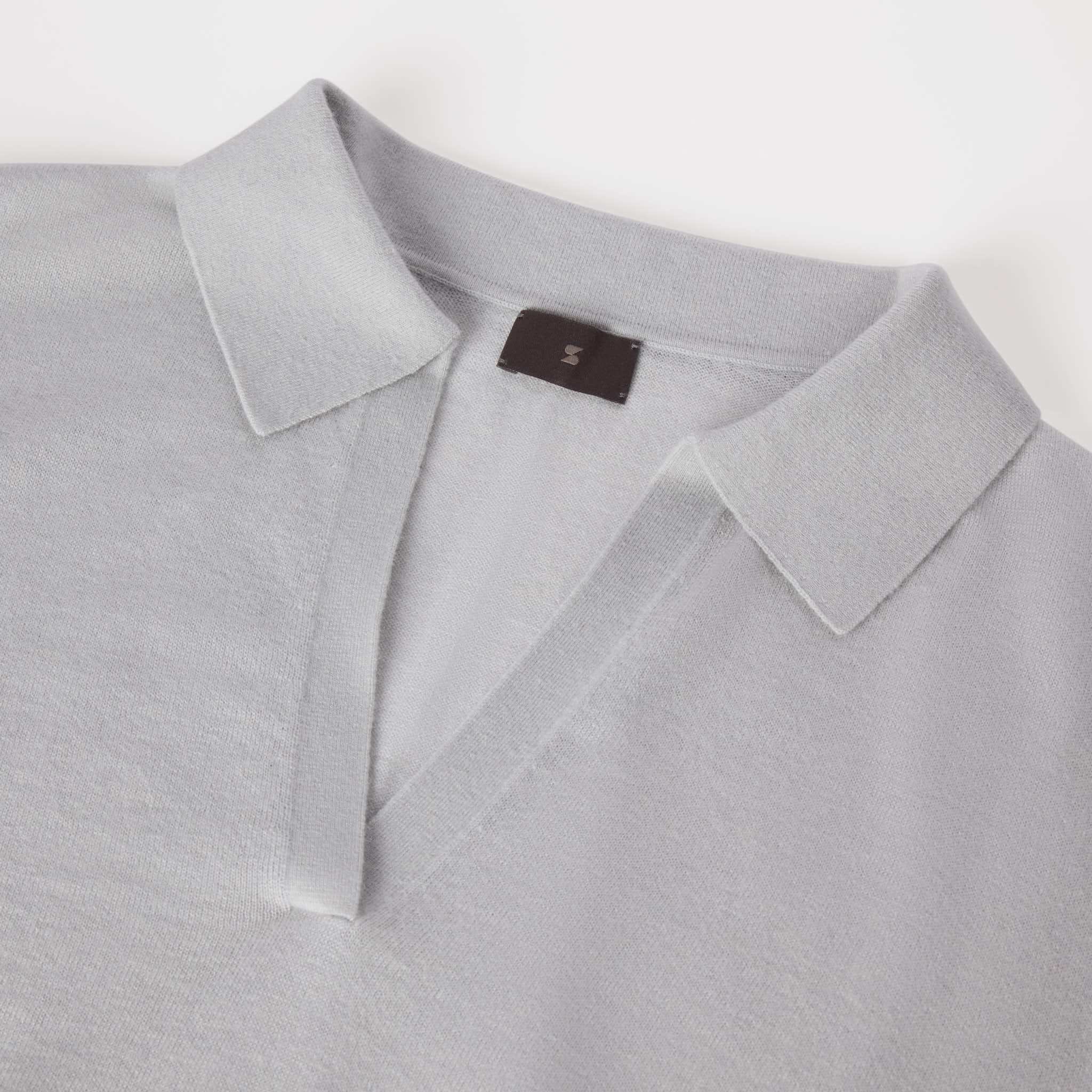 Women's Relaxed Cashmere-Silk Split Neck - Image 5