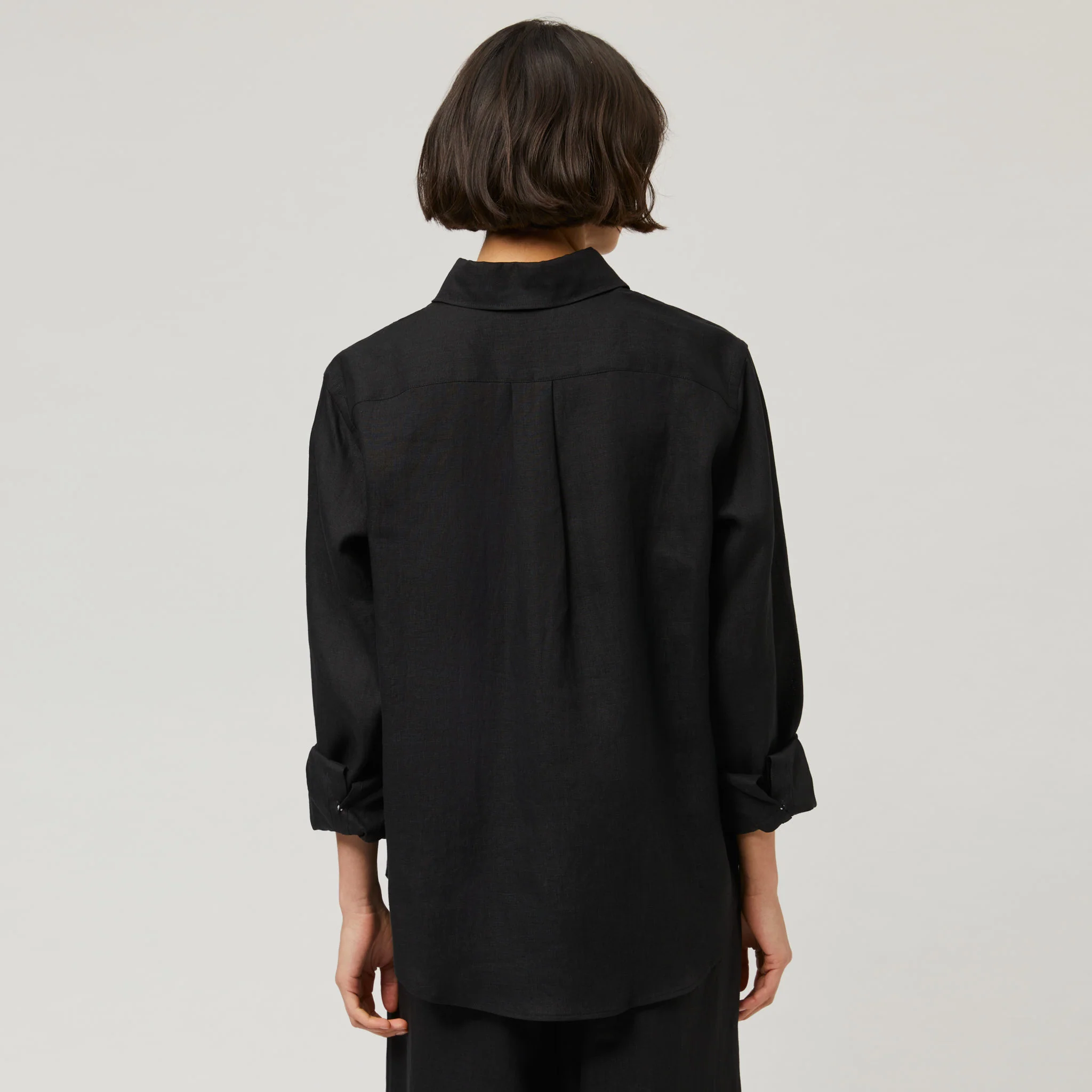 Women's Relaxed Linen Shirt - Image 14