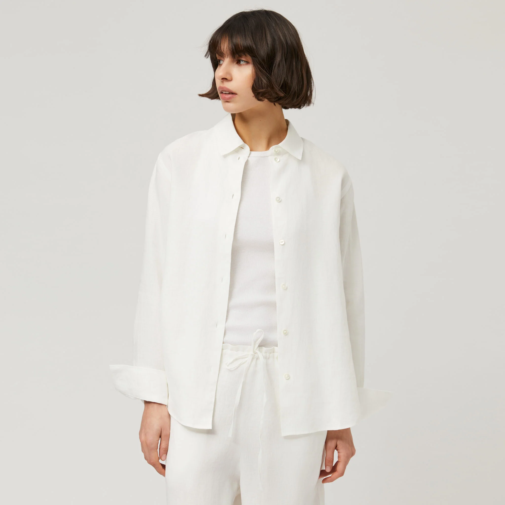 Women's Relaxed Linen Shirt - Image 4