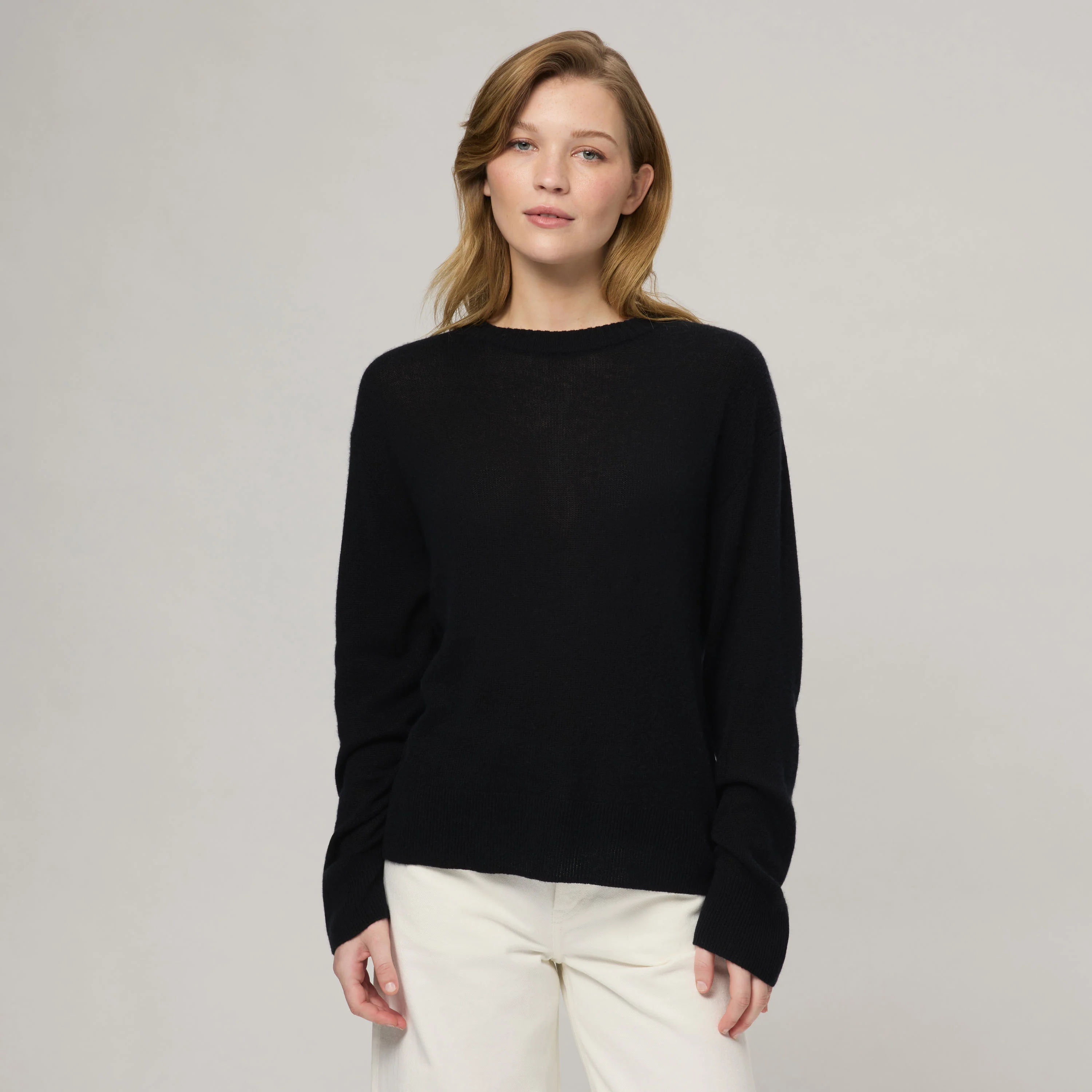 Women's Relaxed Silk-Cashmere Sweater - Image 17