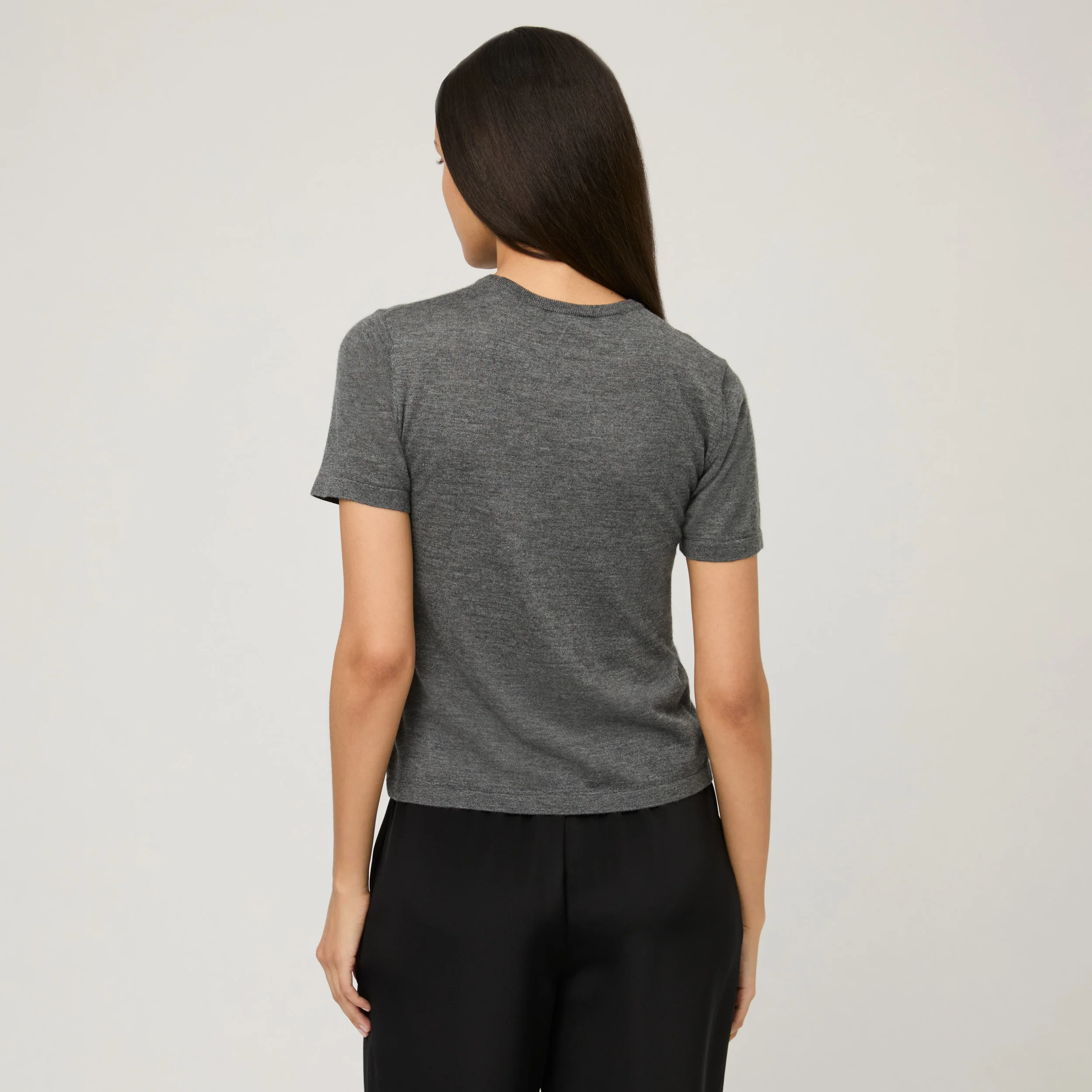 Women's Lightweight Cashmere T-Shirt - Image 10