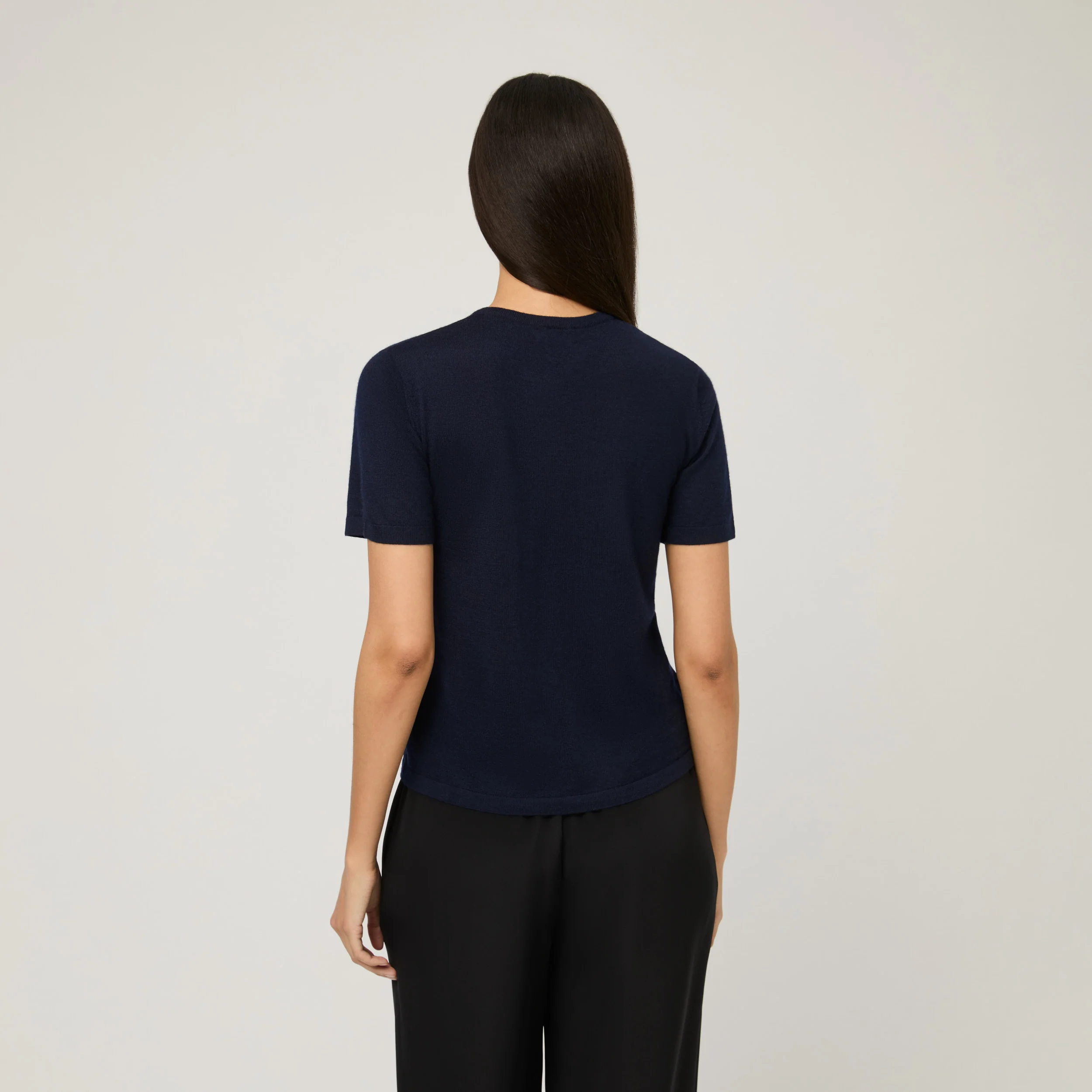 Women's Lightweight Cashmere T-Shirt - Image 16