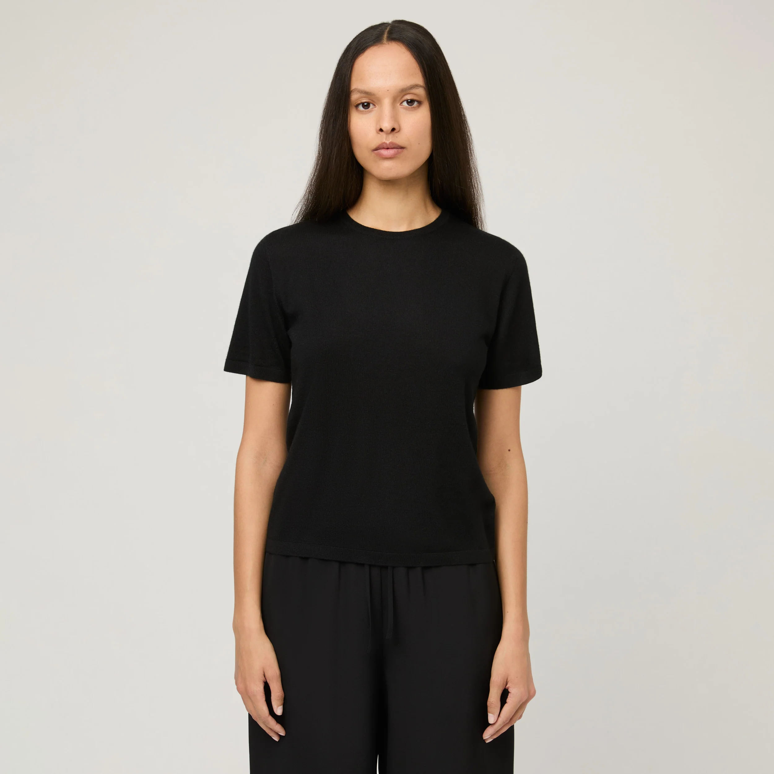 Women's Lightweight Cashmere T-Shirt - Image 20