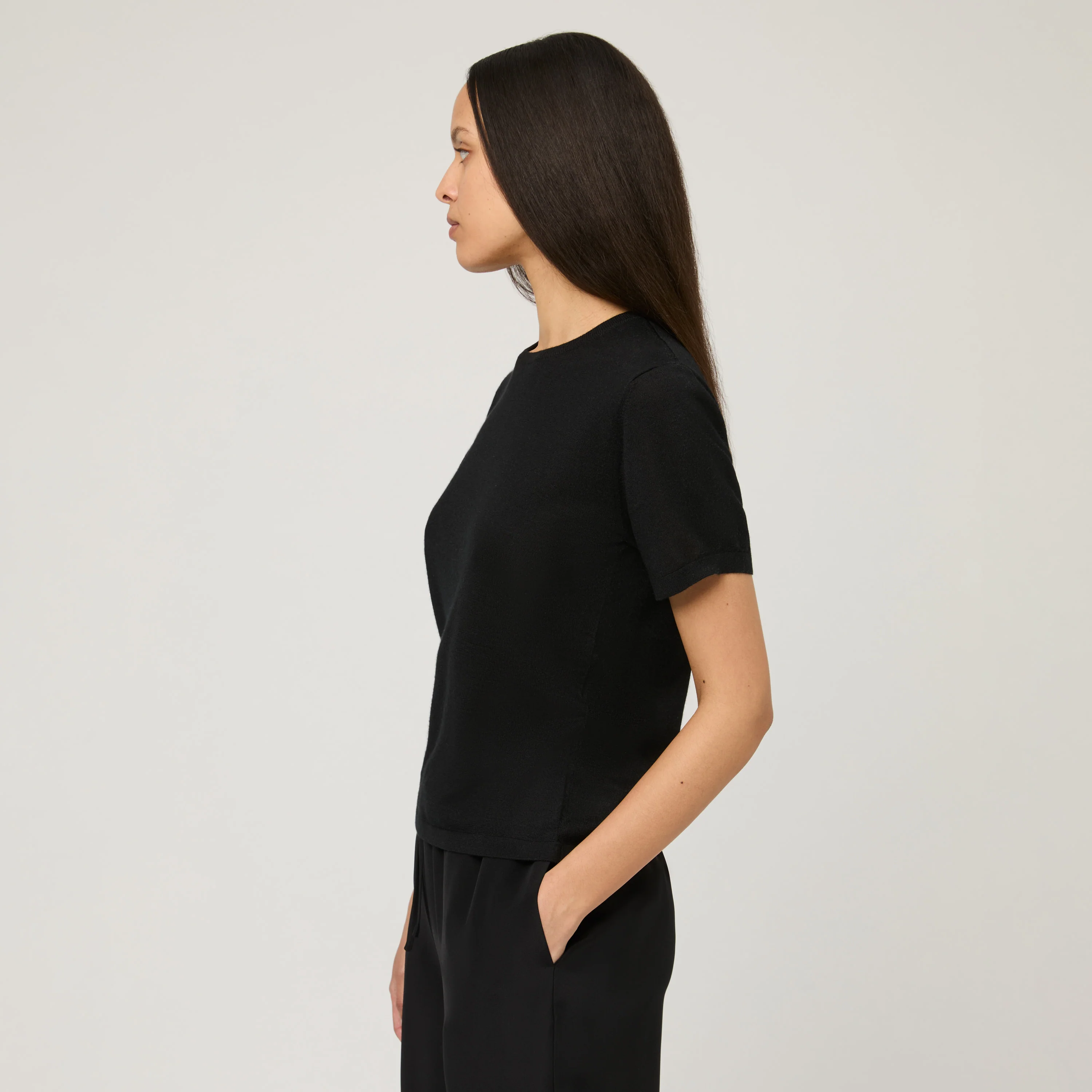 Women's Lightweight Cashmere T-Shirt - Image 21