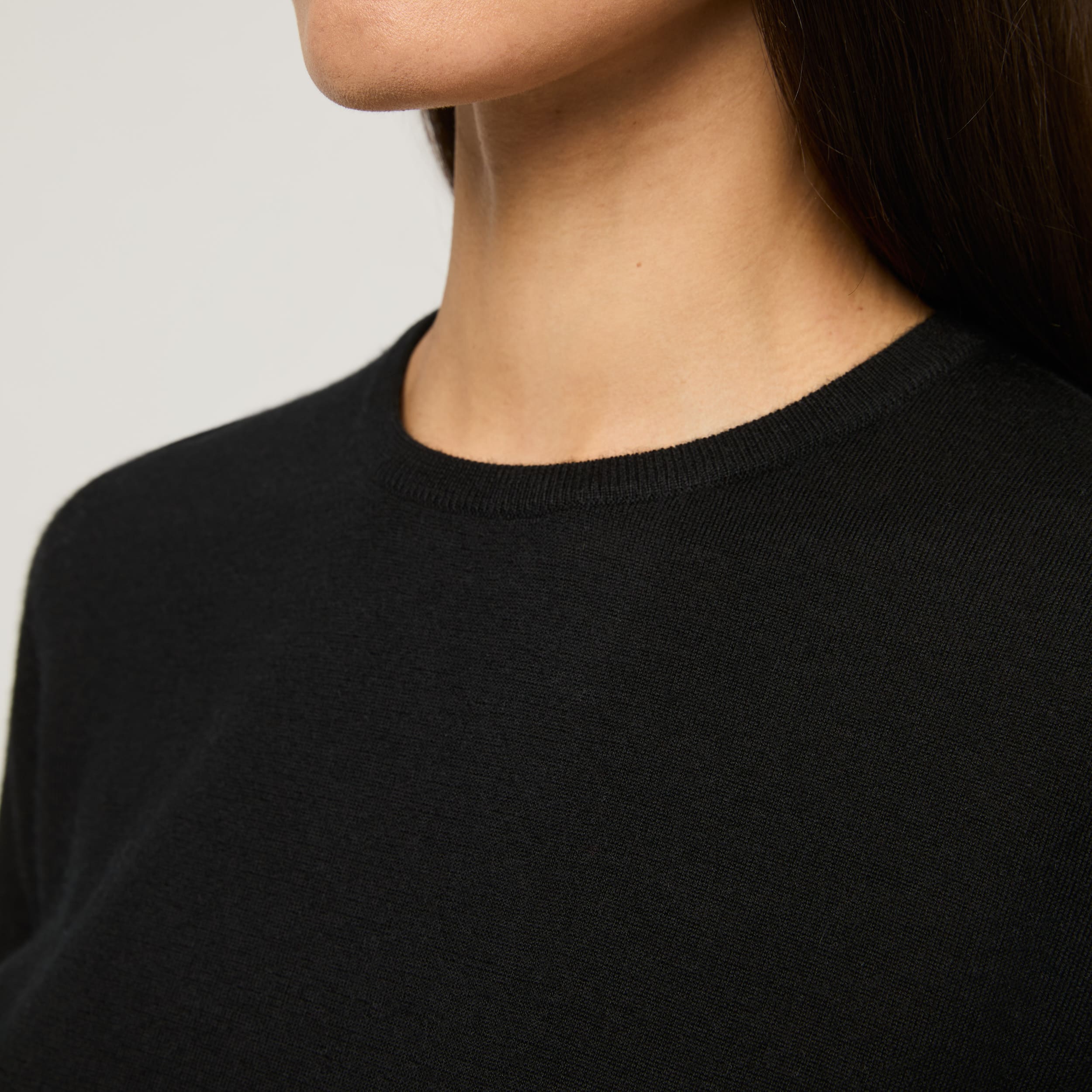 Women's Lightweight Cashmere T-Shirt - Image 23