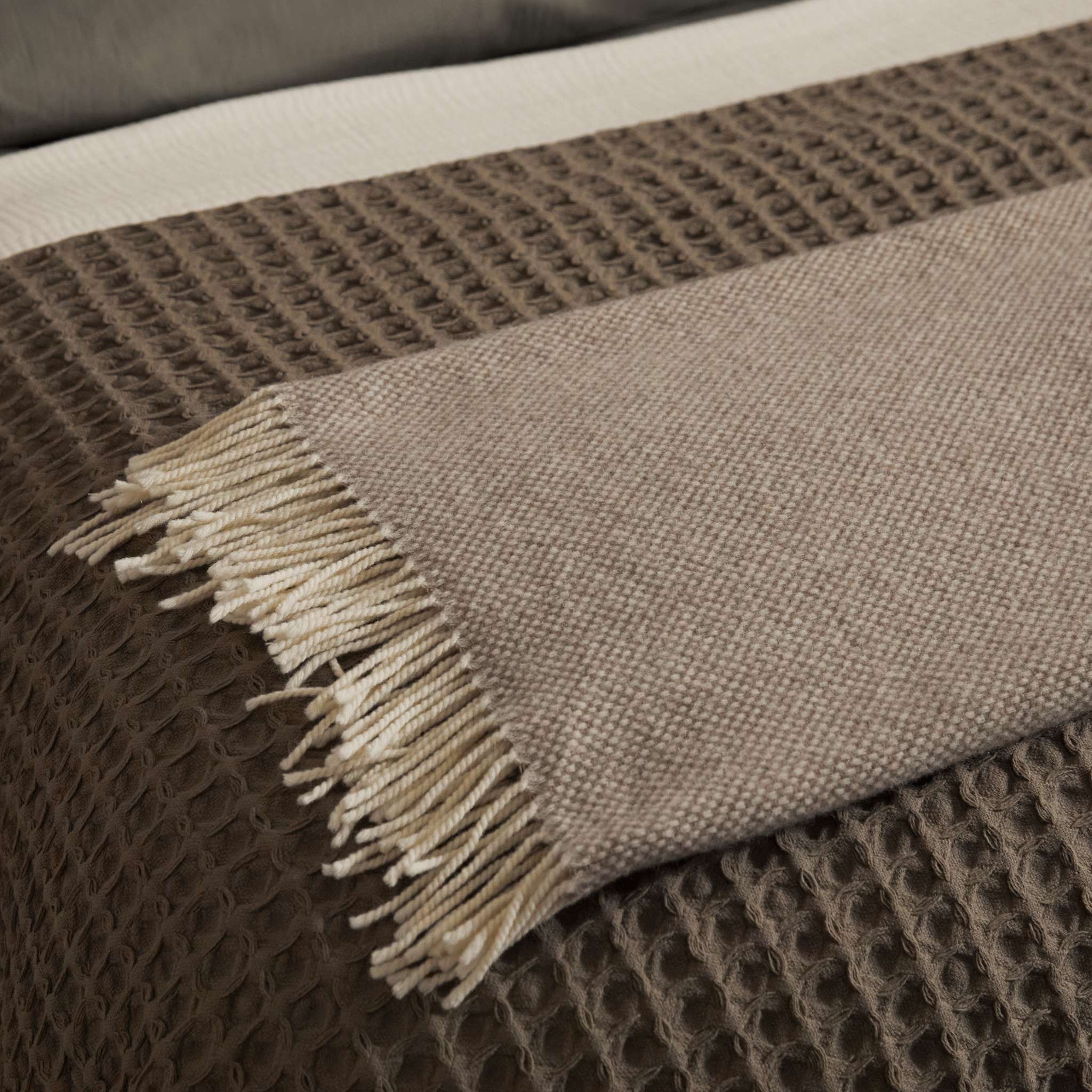 Wool-Cashmere Throw - Image 3